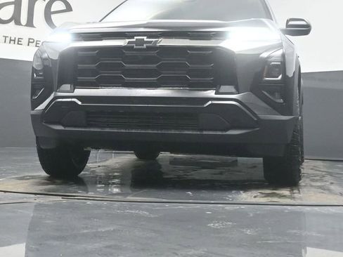 New 2026 Chevrolet Equinox ACTIV w/ Convenience Package III image 34