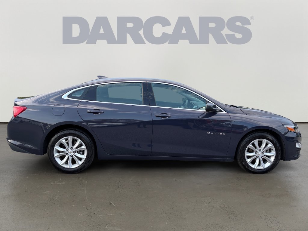Used 2025 Chevrolet Malibu LT FWD image 8