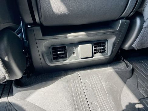 Used 2025 GMC Sierra 1500 Elevation AWD/4WD image 21