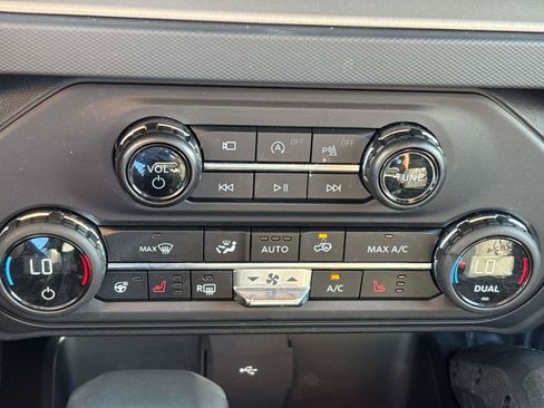 Used 2024 Ford Bronco Raptor AWD/4WD image 20