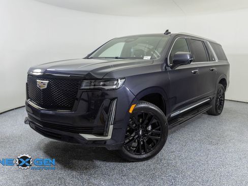 Used 2022 Cadillac Escalade ESV Premium Luxury image 3