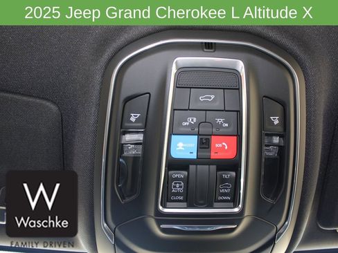 New 2025 Jeep Grand Cherokee L Altitude image 34