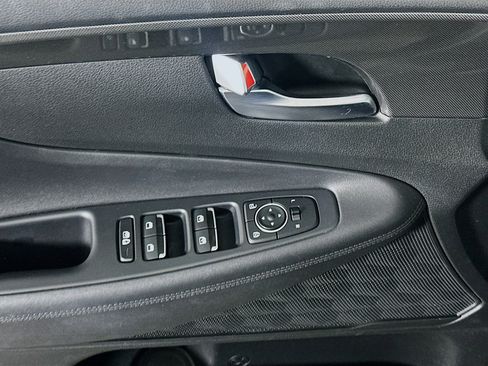 Used 2023 Hyundai Santa Fe SEL image 15