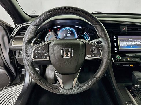Used 2018 Honda Civic EX image 12