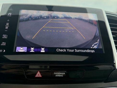 Used 2017 Honda Pilot EX-L image 11