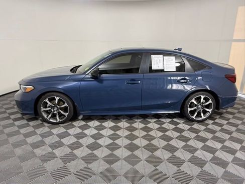 Used 2026 Honda Civic Sport Touring image 3