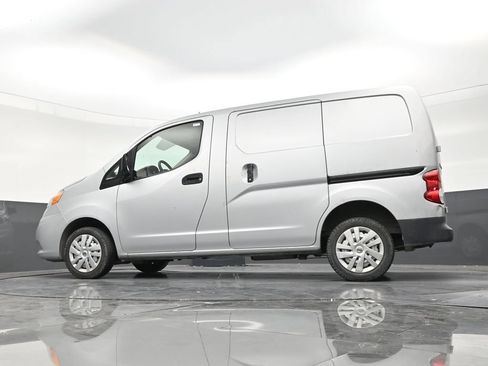 Used 2021 Nissan NV200 S FWD image 20