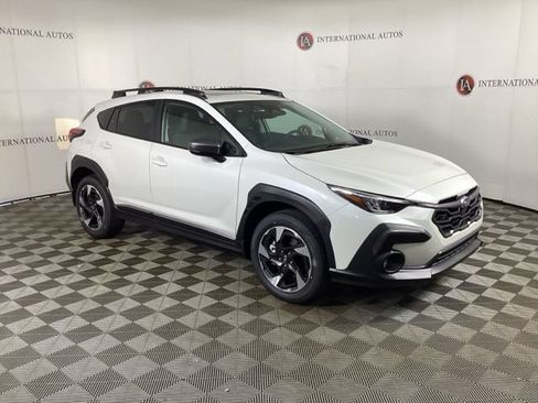 Used 2025 Subaru Crosstrek 2.5i Limited AWD/4WD image 3