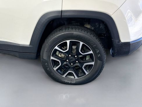 Used 2021 Jeep Compass Trailhawk AWD/4WD image 31