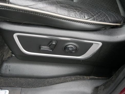 Used 2019 RAM 1500 Laramie AWD/4WD image 20
