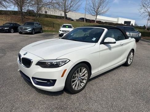 Used 2016 BMW 228i Convertible image 1