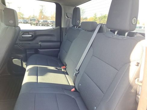 Used 2021 Chevrolet Silverado 1500 Custom Trail Boss image 17