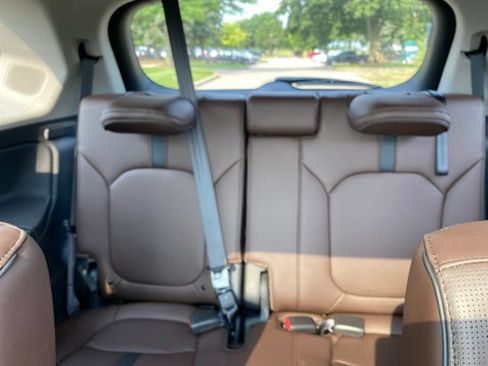 Used 2024 Honda Pilot Elite image 19