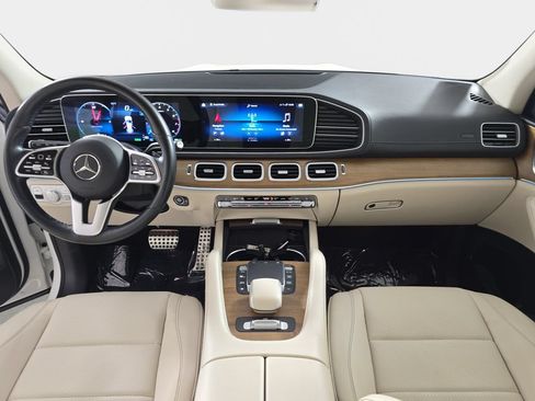Used 2023 Mercedes-Benz GLS 450 4MATIC image 14
