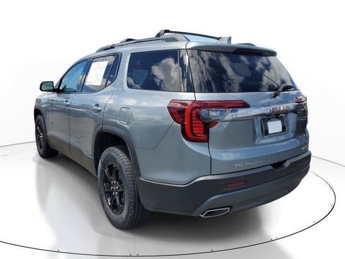Used 2023 GMC Acadia AT4 w/ Technology Package AWD/4WD image 4