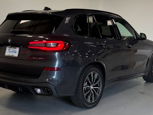 Used 2021 BMW X5 xDrive40i w/ M Sport Package AWD/4WD image 3