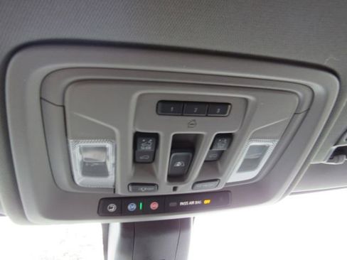 Used 2021 GMC Sierra 1500 Denali w/ Denali Ultimate Package image 29