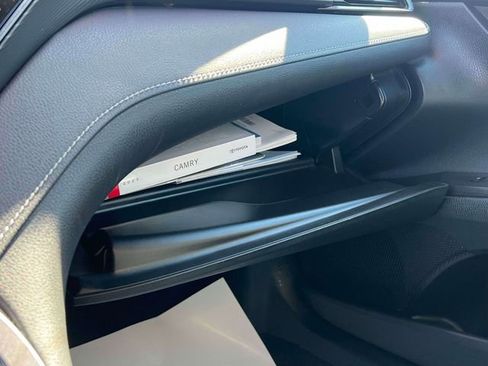 Used 2023 Toyota Camry SE image 30