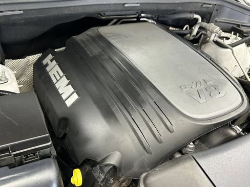 Used 2021 Dodge Durango R/T w/ Blacktop Package RWD image 34
