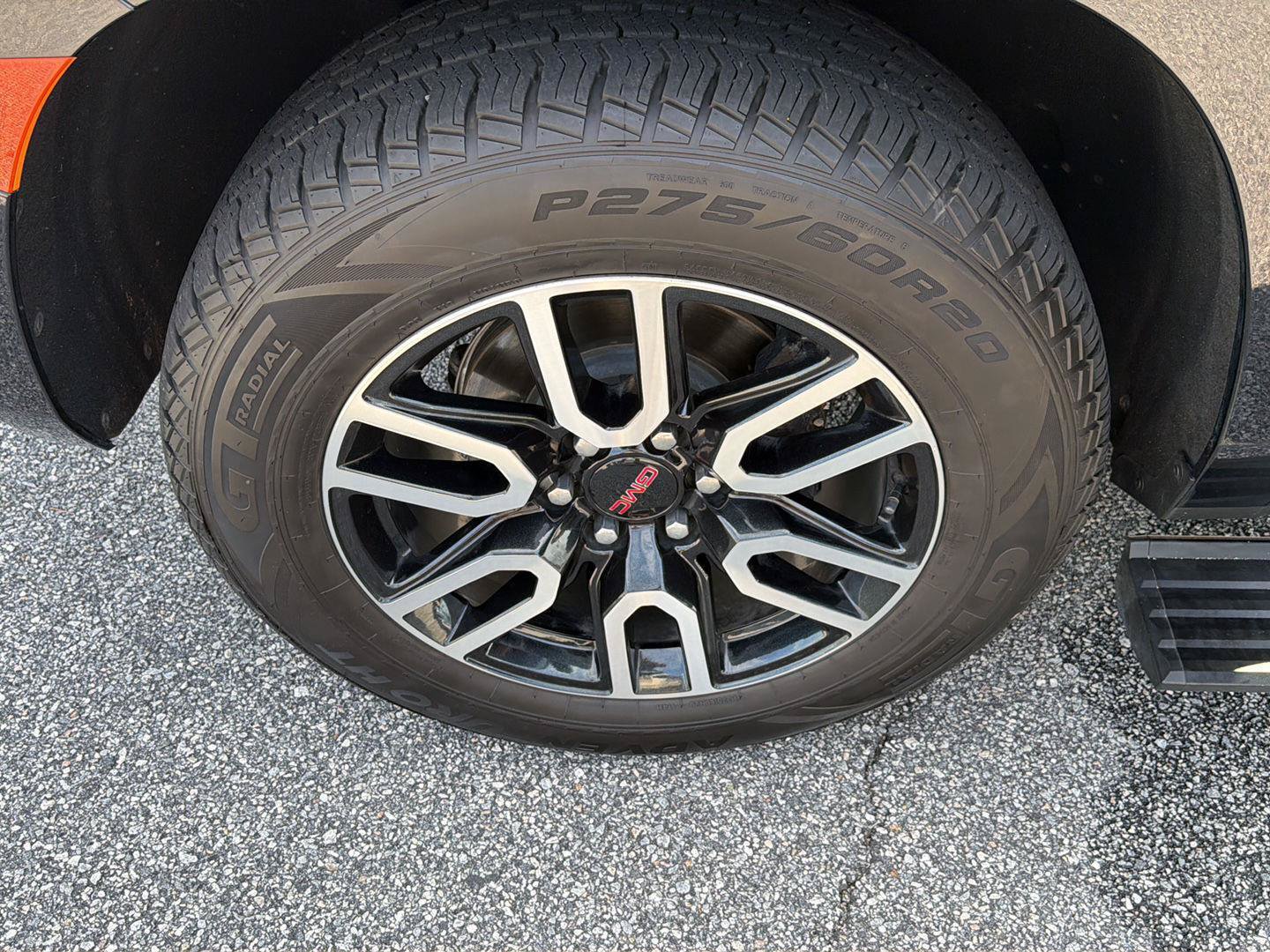 Used 2022 GMC Yukon AT4 w/ Max Trailering Package AWD/4WD image 42
