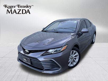Used 2022 Toyota Camry LE