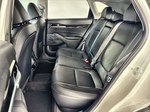 Used 2021 Kia Seltos SX w/ SX Sunroof Package AWD/4WD image 25