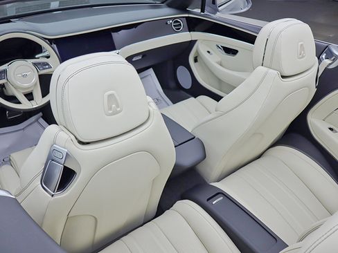 New 2026 Bentley Continental GTC image 45