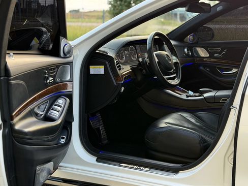 Used 2014 Mercedes-Benz S 63 AMG 4MATIC Sedan image 6