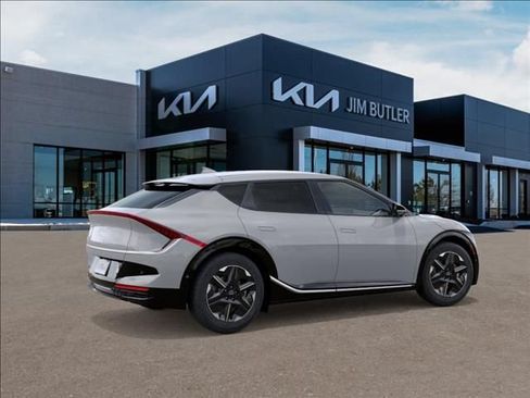 New 2026 Kia EV6 Wind AWD/4WD image 6