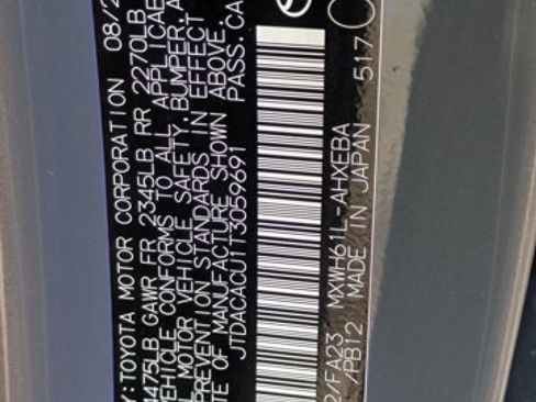 Used 2026 Toyota Prius Plug-In Hybrid image 24