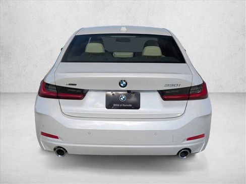 Used 2026 BMW 330i xDrive Sedan w/ Convenience Package AWD/4WD image 8
