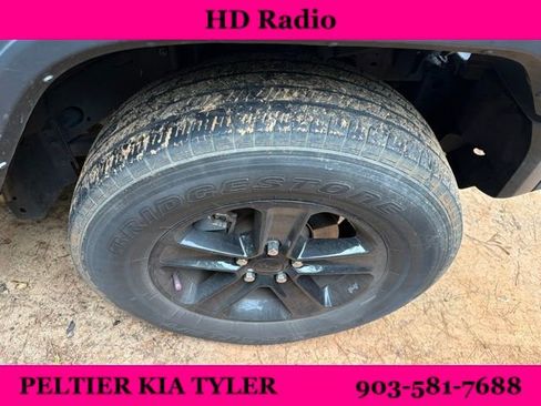 Used 2023 Jeep Wrangler Unlimited Sport AWD/4WD image 14
