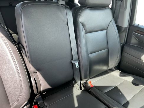 Used 2025 GMC Sierra 1500 SLT image 20