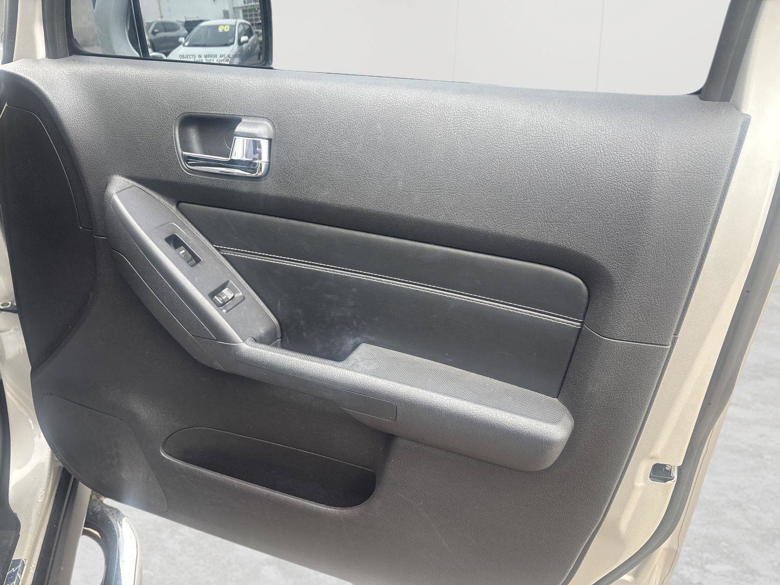 Used 2008 HUMMER H3 Luxury AWD/4WD image 11