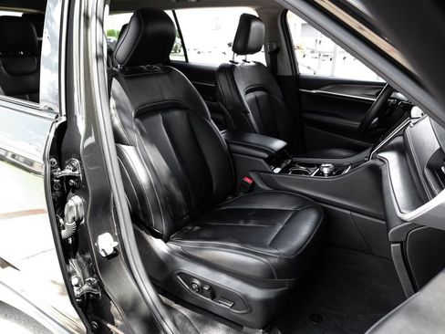 Used 2022 Jeep Grand Cherokee L Limited RWD image 43