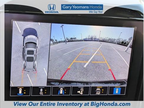 Used 2023 Chevrolet Traverse Premier w/ Redline Edition image 33