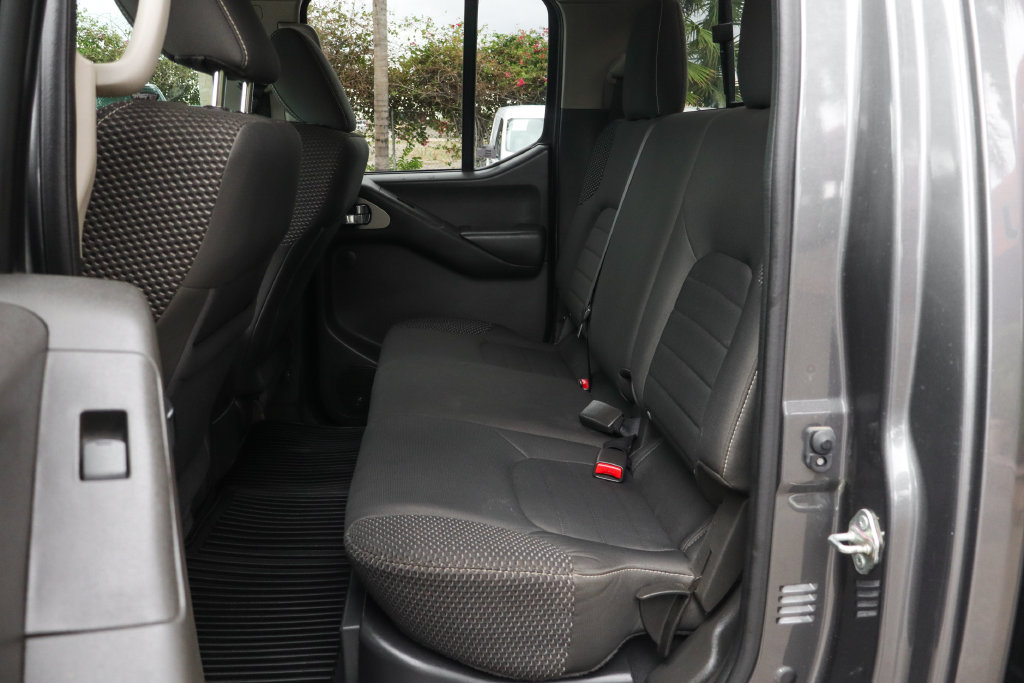 Used 2019 Nissan Frontier PRO-4X AWD/4WD image 27