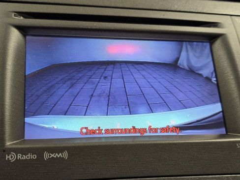 Used 2013 Toyota Prius Three w/ Solar Roof Pkg image 6