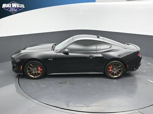 Used 2024 Ford Mustang GT Premium RWD image 12