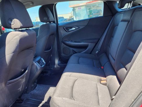 Used 2018 Chevrolet Malibu LT w/ Driver Confidence Package FWD image 15