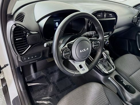 Used 2023 Kia Soul EX image 20