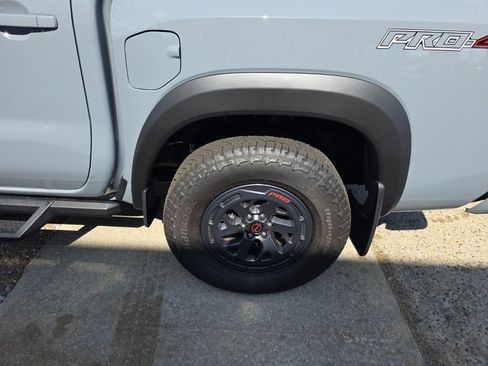 New 2026 Nissan Frontier PRO-4X w/ Pro-4x Convenience Package image 13