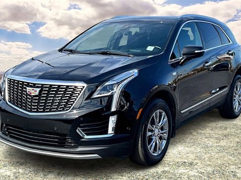 Certified 2023 Cadillac XT5 Premium Luxury w/ Technology Package image 3