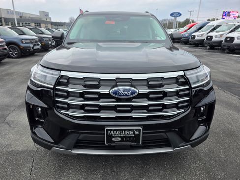 New 2026 Ford Explorer Active w/ Active Comfort Package image 8