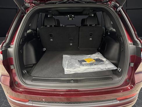 New 2026 Jeep Grand Cherokee Limited image 15