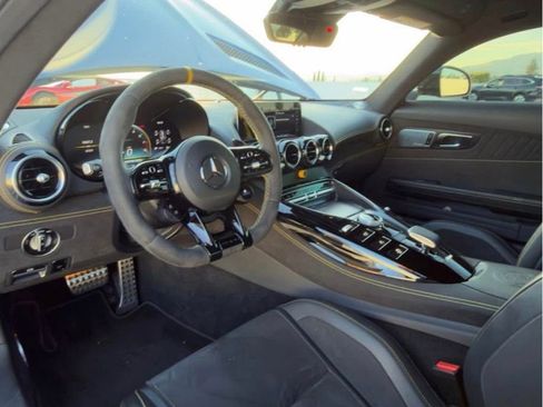 Used 2020 Mercedes-Benz AMG GT R image 6