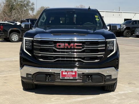 Used 2024 GMC Sierra 1500 SLT image 8
