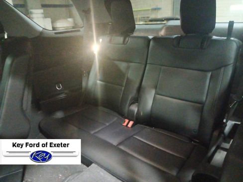 Used 2023 Ford Explorer XLT w/ Equipment Group 202A AWD/4WD image 13