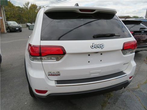 Used 2020 Jeep Grand Cherokee Limited image 36