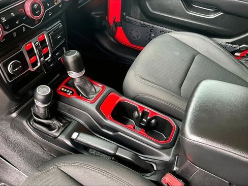 Used 2020 Jeep Gladiator Sport w/ Quick Order Package 24S AWD/4WD image 15